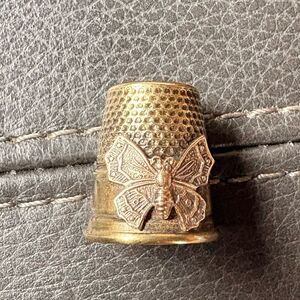 Vintage Brass Butterfly Thimble – Textured Dome, Figural Sewing Collectible